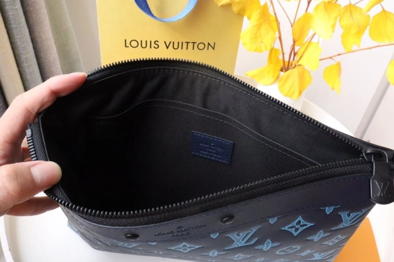 Affordable LX Wallets 18254
