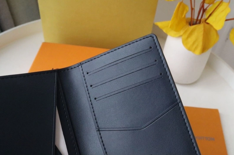 Soft LX Wallets 18251