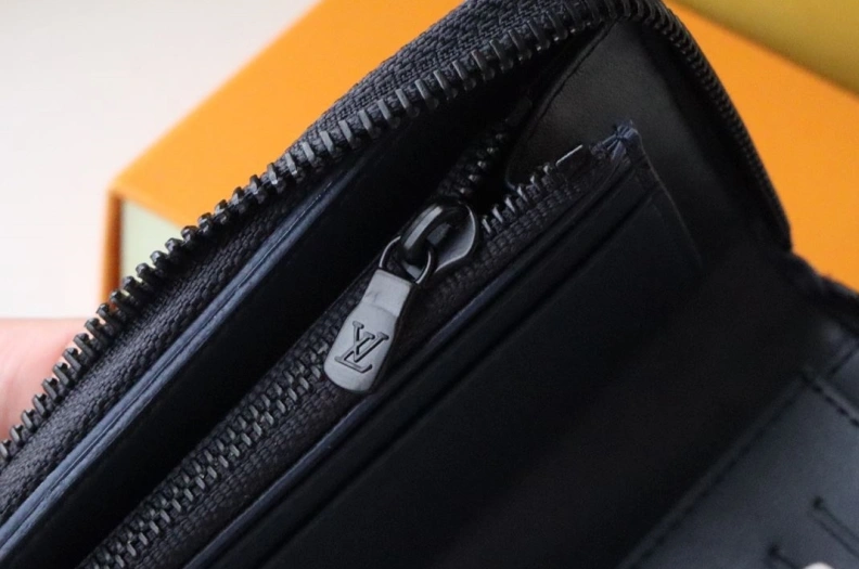 Fashionable LX Wallets 18249