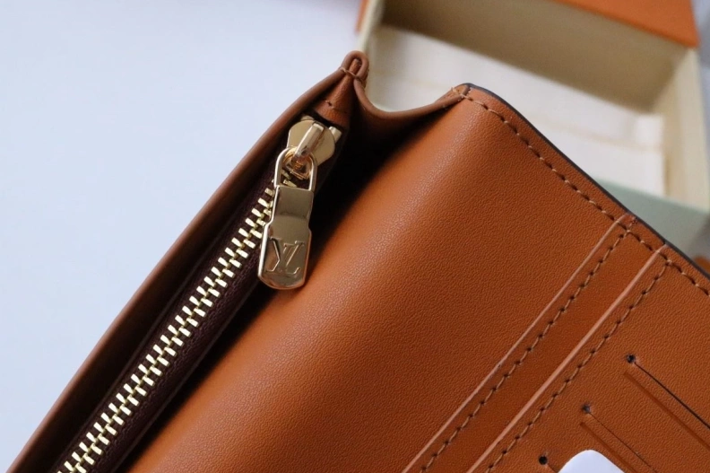 LX Wallets Soft 18239
