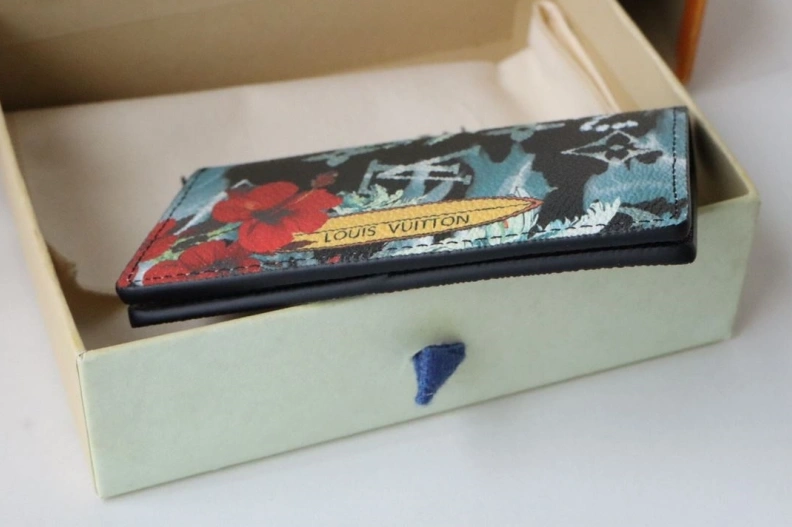 LX Wallets WellDesigned 18240