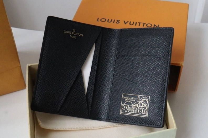 LX Wallets WellDesigned 18240