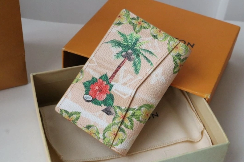 Unique LX Wallets 18235
