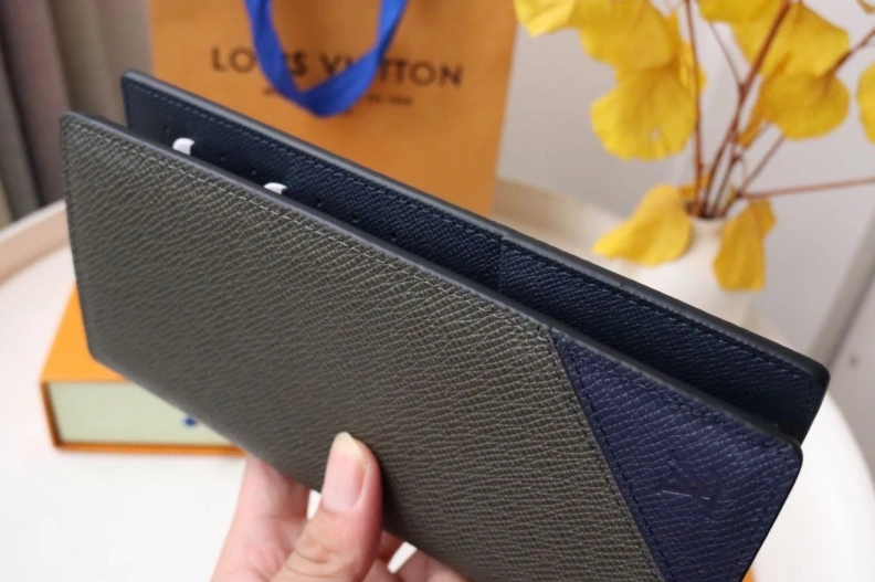 LX Wallets Lightweight 18222