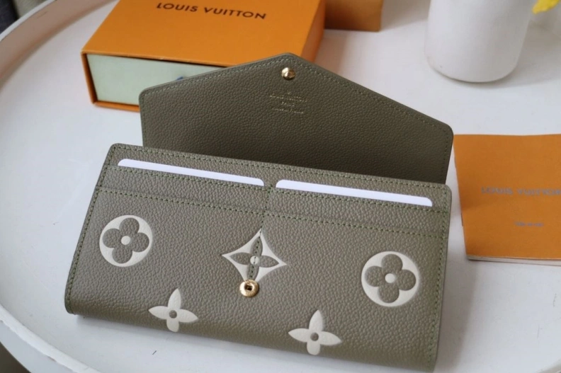 Durable LX Wallets 18223