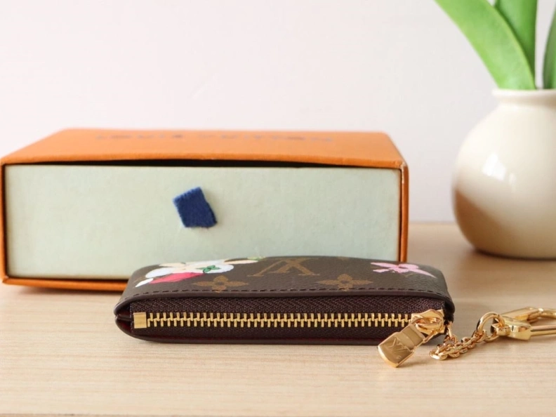 Functional LX Wallets 18210