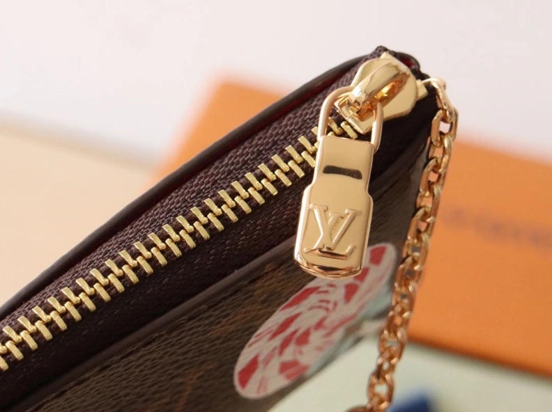 Functional LX Wallets 18210