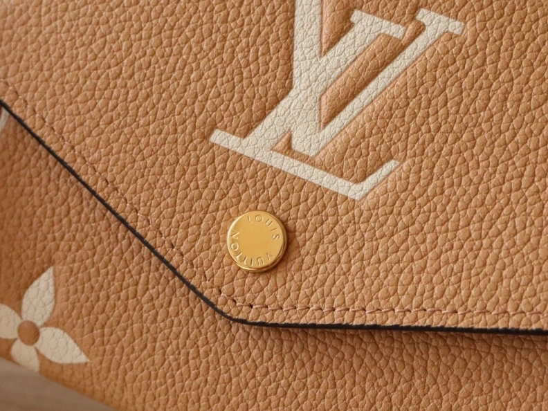 Unique LX Wallets 18207