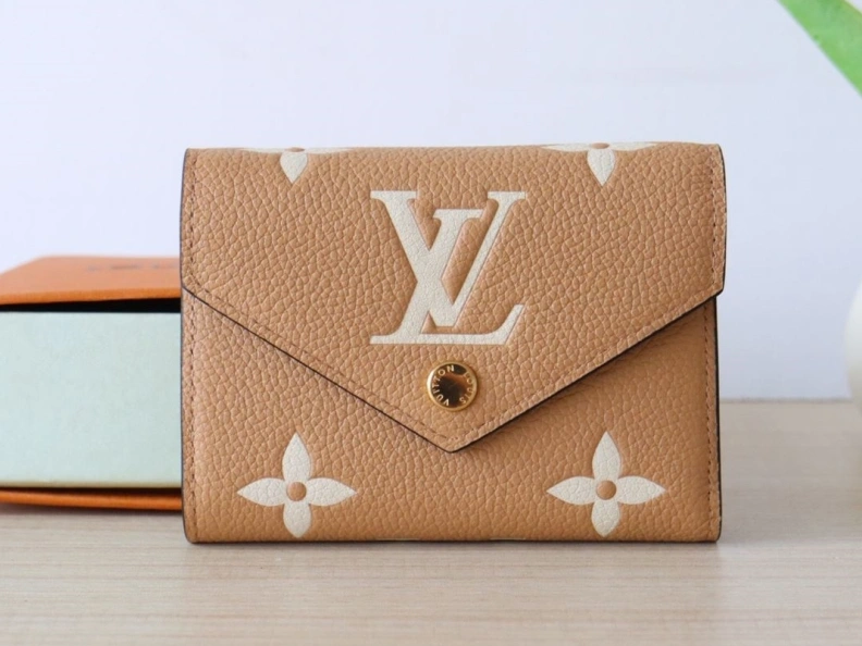 LX Wallets Trendy 18204