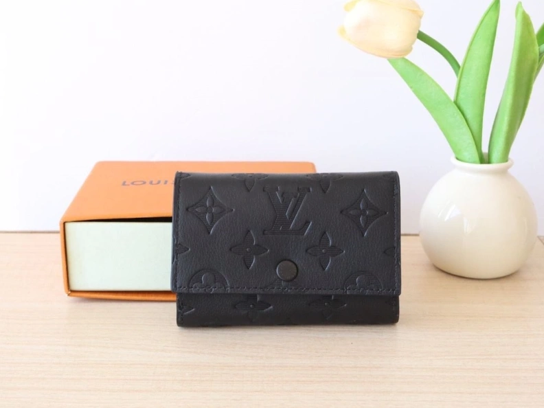 LX Wallets Comfortable 18203