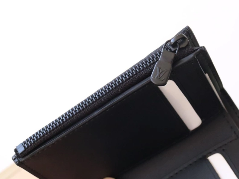 LX Wallets Comfortable 18203