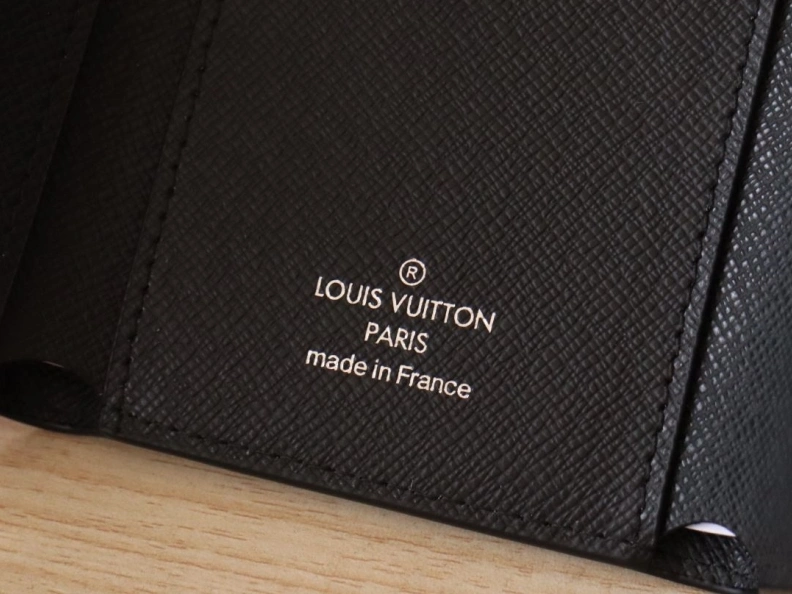 LX Wallets Comfortable 18202