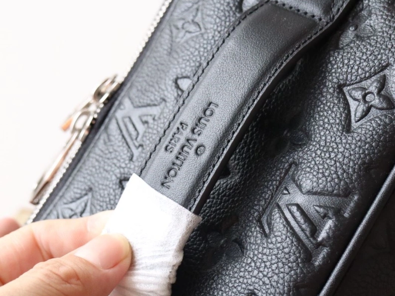 SportInspired LX Cosmetic Bags 18285
