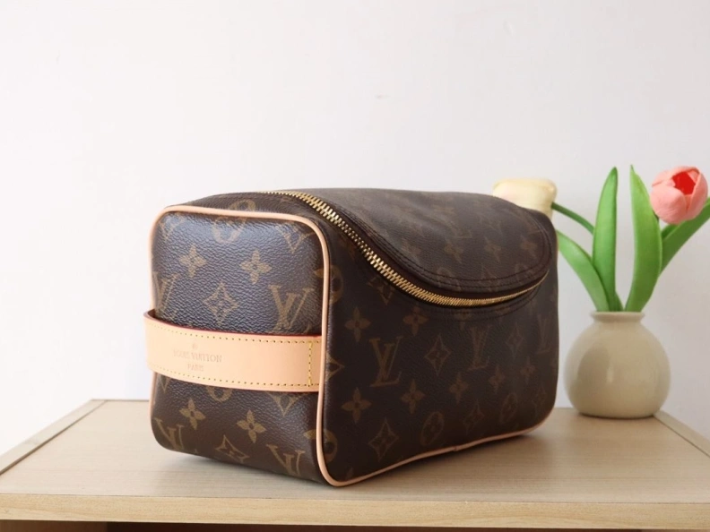 UrbanStyle LX Cosmetic Bags 6718