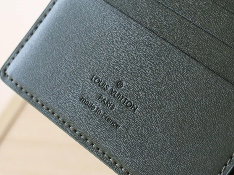 LX Wallets Resilient 18196