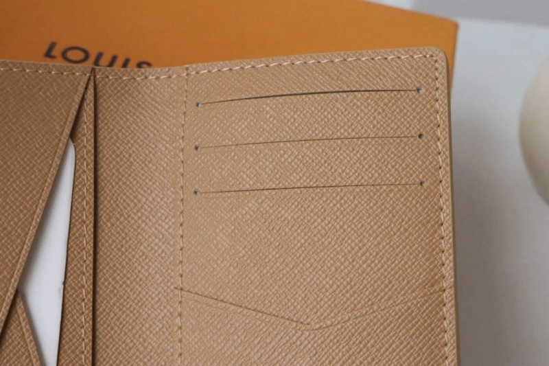 LX Wallets Vibrant 16030