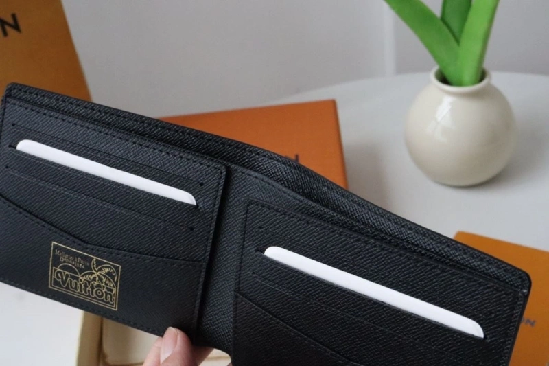 LX Wallets Comfortable 16019
