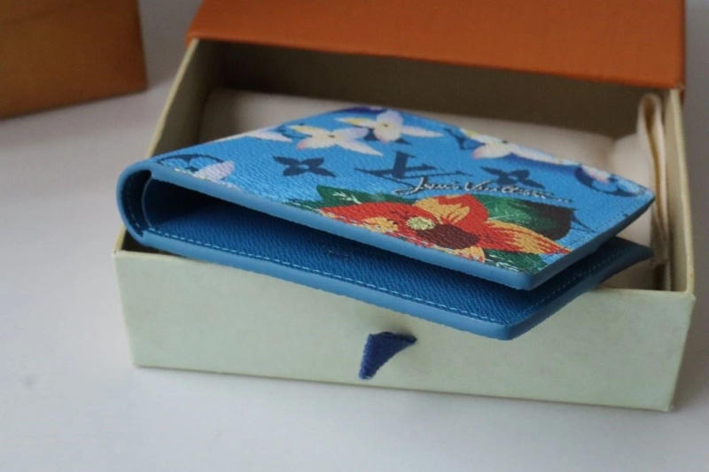 Functional LX Wallets 16026