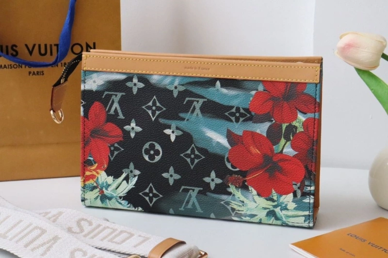 LX Clutch Bags Comfortable 16087