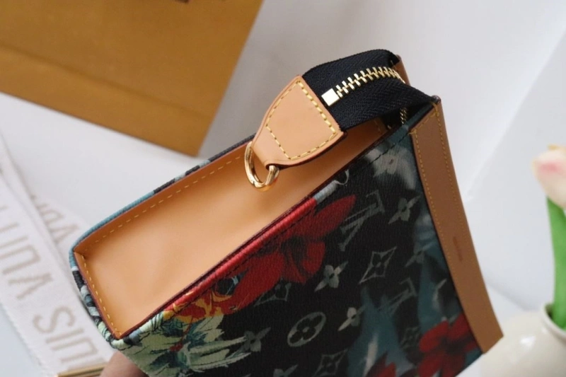 LX Clutch Bags Comfortable 16087