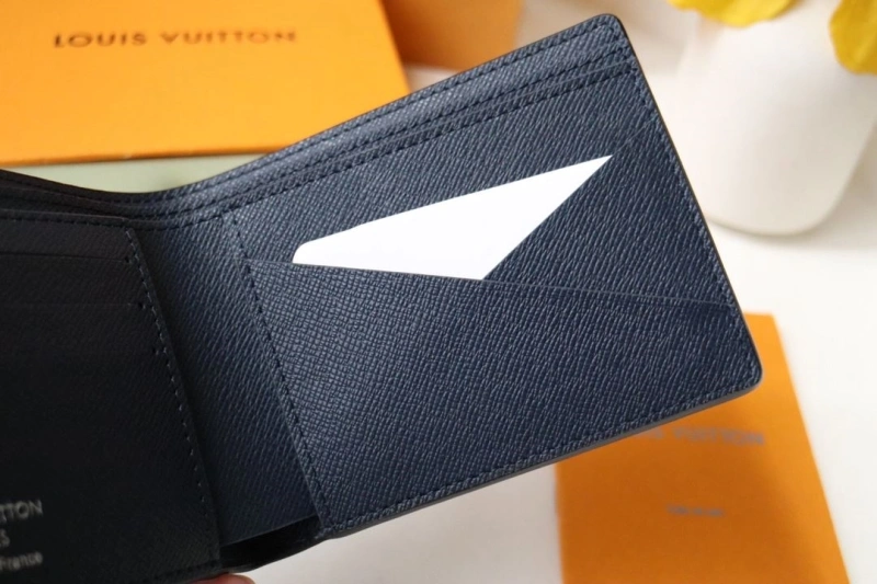 Reliable LX Wallets 16010