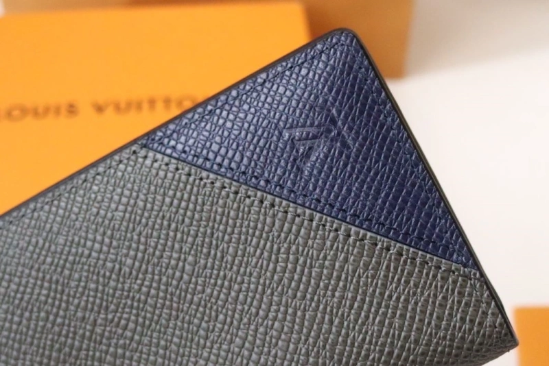 Efficient LX Wallets 16011