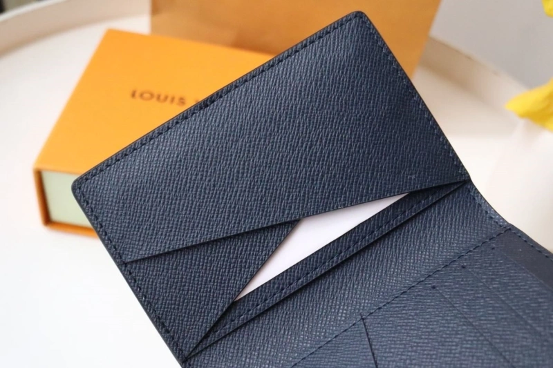 Efficient LX Wallets 16011