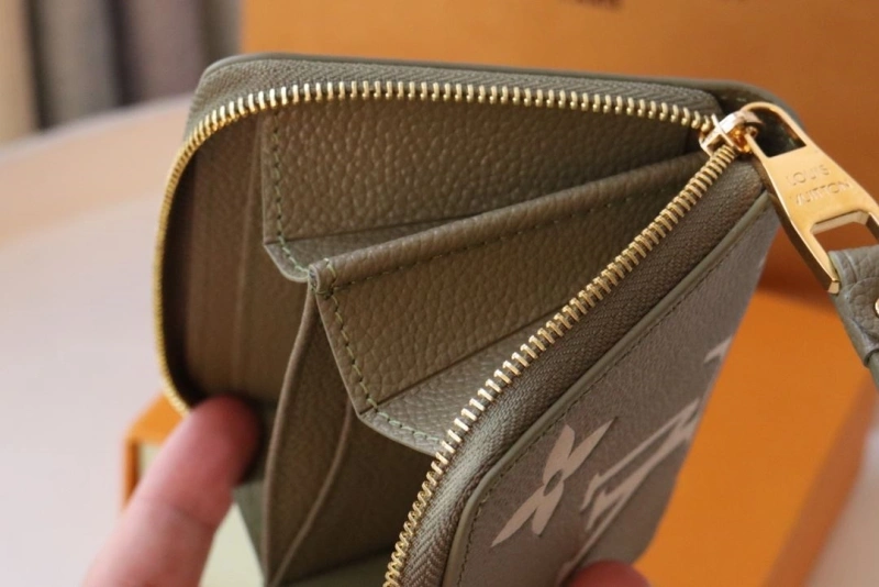 LX Wallets Comfortable 15992