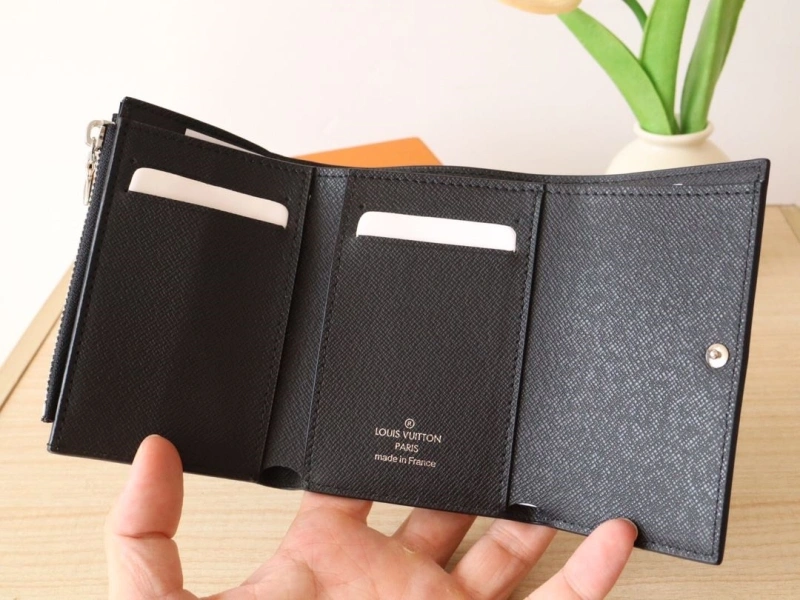 HighQuality LX Wallets 15986