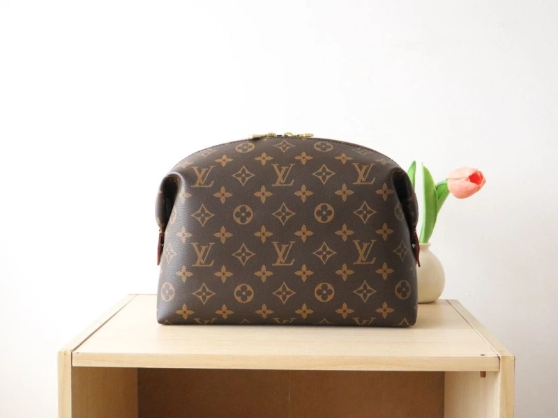 Resilient LX Clutch Bags 16073