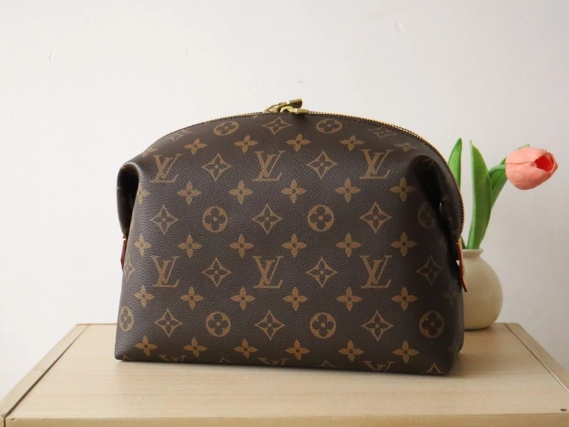 Resilient LX Clutch Bags 16073