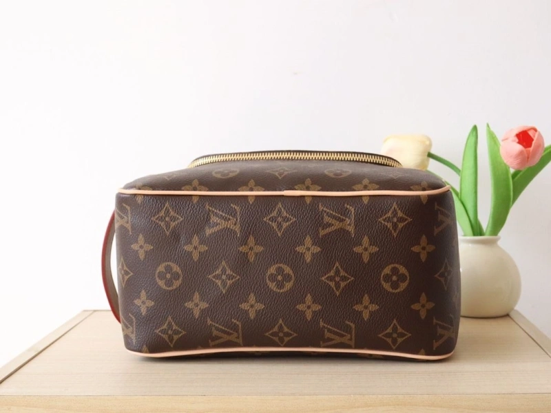 LX Cosmetic Bags Lightweight 16064