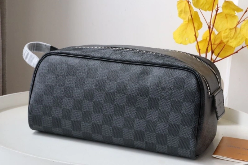 LX Cosmetic Bags Reliable 16041