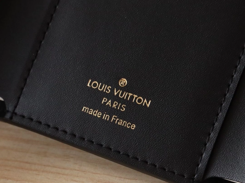 HighQuality LX Wallets 15977
