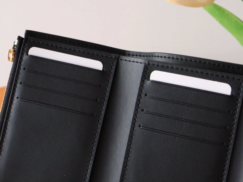 HighQuality LX Wallets 15977