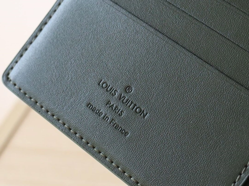 Sleek LX Wallets 15975