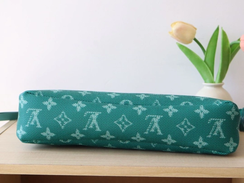 Unique LX Clutch Bags 16083