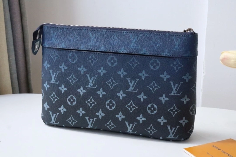 Compact LX Clutch Bags 16060