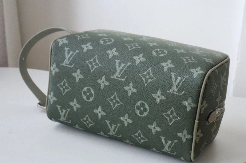 LX Cosmetic Bags Unique 16046