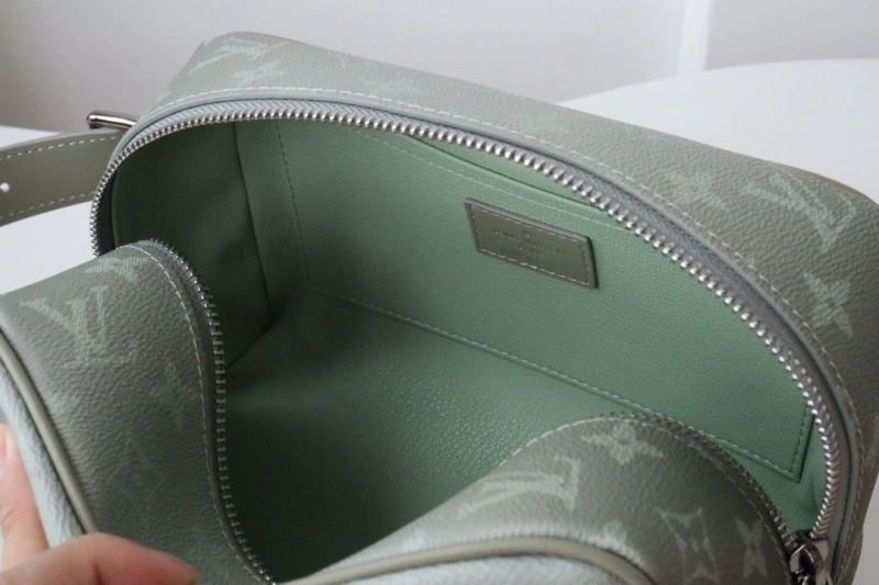 LX Cosmetic Bags Unique 16046