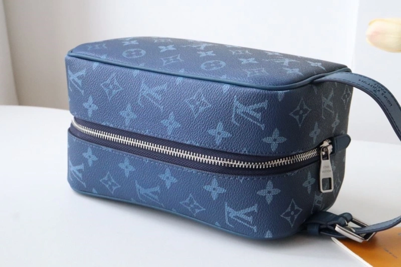 LX Cosmetic Bags Sleek 16036