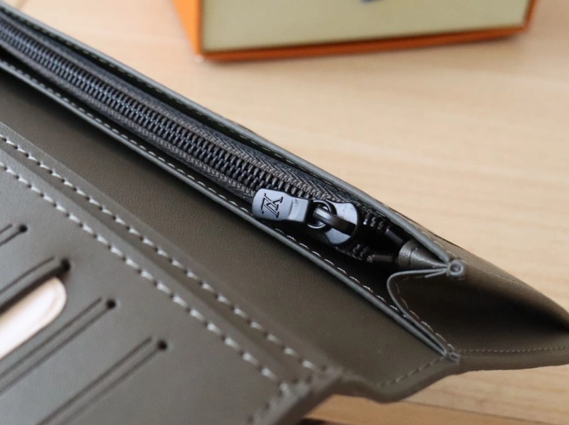 Comfortable LX Wallets 15981