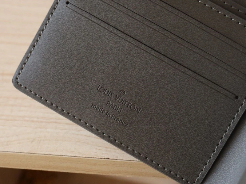 EyeCatching LX Wallets 15988