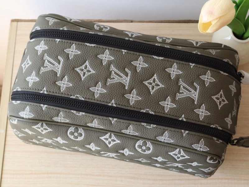 LX Cosmetic Bags EyeCatching 16050