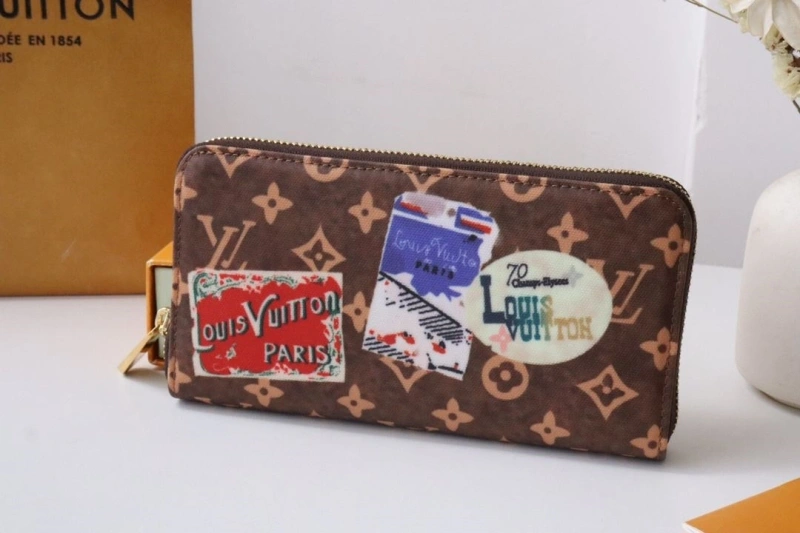 Trendsetting LX Wallets 15962