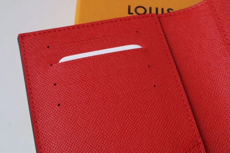 LX Wallets Breathable 15961