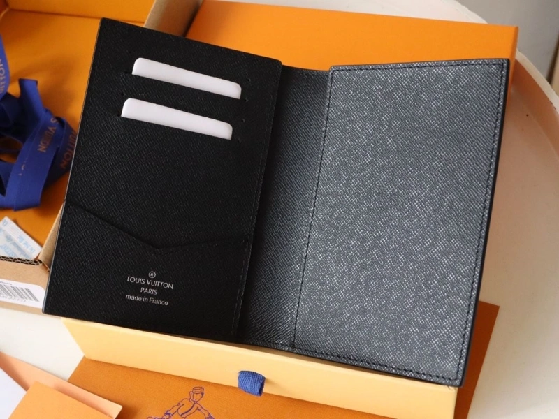 DailyWear LX Wallets 15953