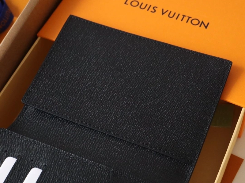 DailyWear LX Wallets 15953