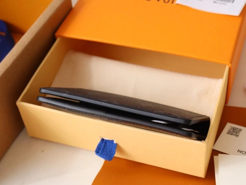 Comfortable LX Wallets 15952