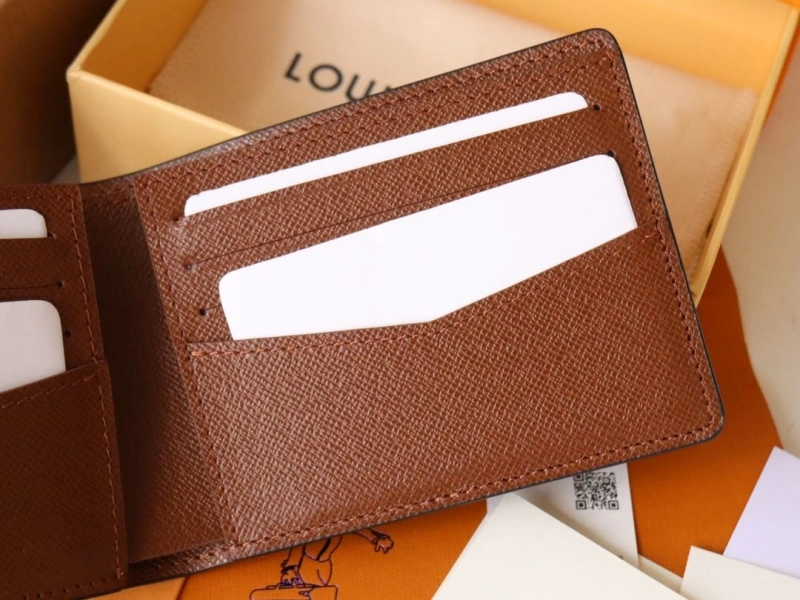 LX Wallets SportInspired 15950
